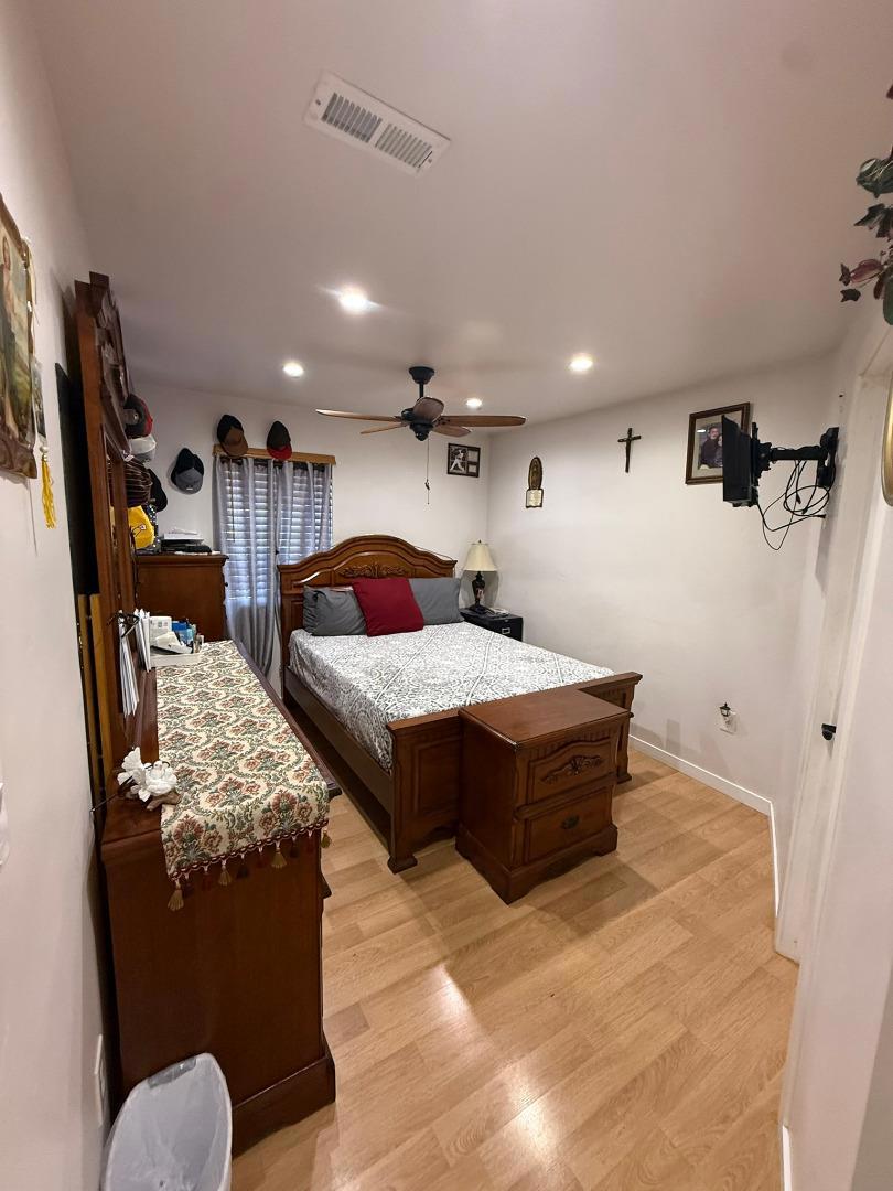 2440 Poplar Drive Property Photo 8