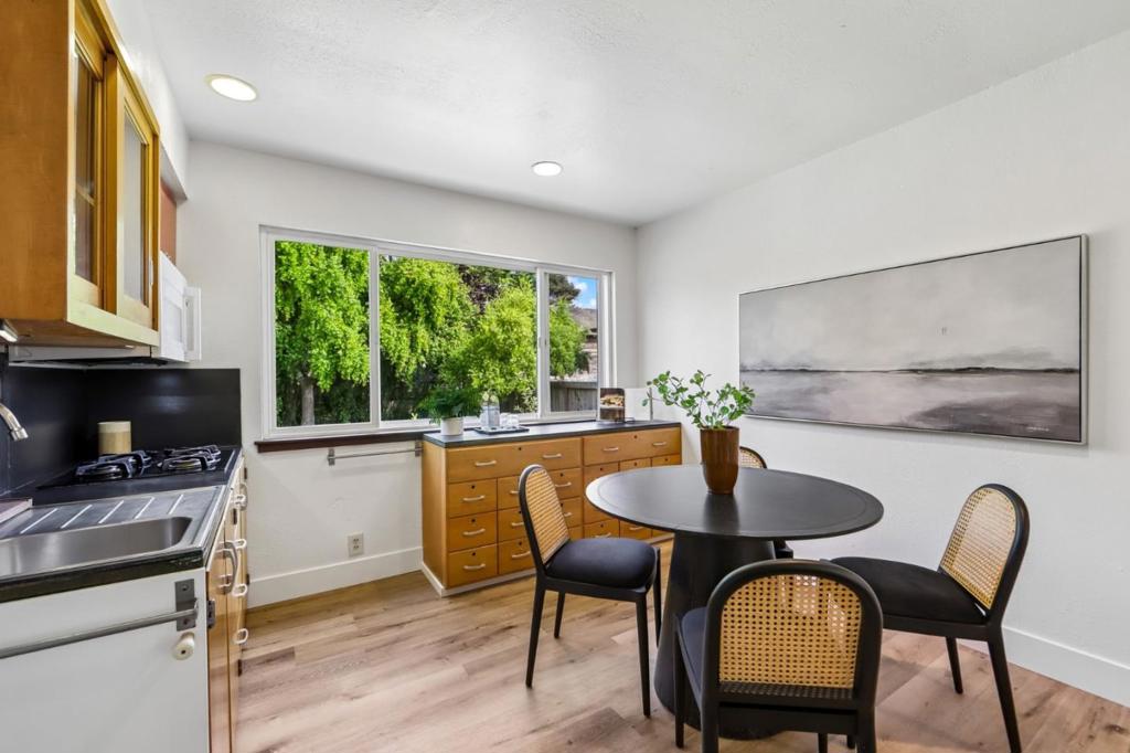 1161 Tamarind Street Property Photo 25