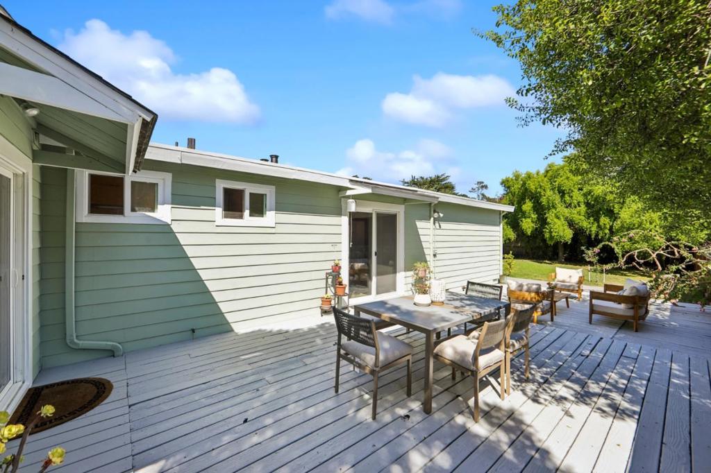 1161 Tamarind Street Property Photo 31