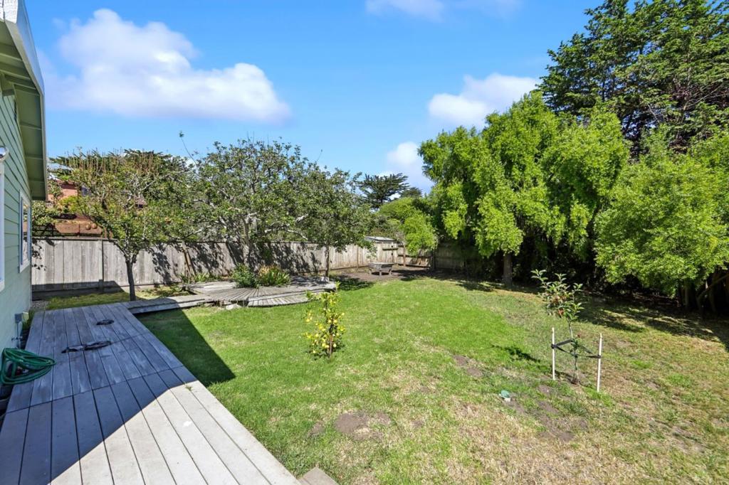 1161 Tamarind Street Property Photo 34