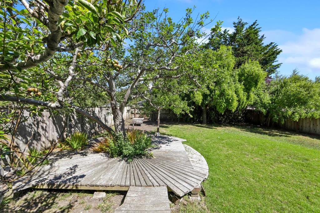 1161 Tamarind Street Property Photo 35