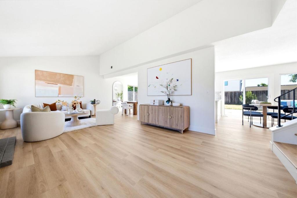 8183 Pebble Beach Avenue Property Photo 3