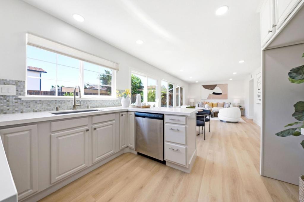8183 Pebble Beach Avenue Property Photo 14