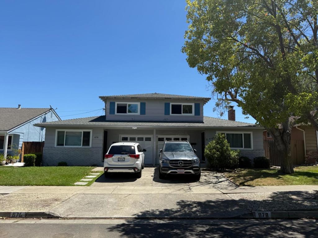 876 Desert Isle Drive Property Photo 1