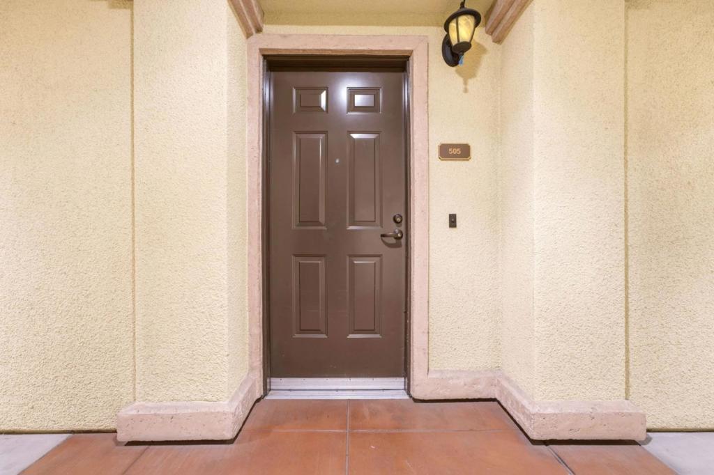 600 S Abel Street 505 Property Photo 3