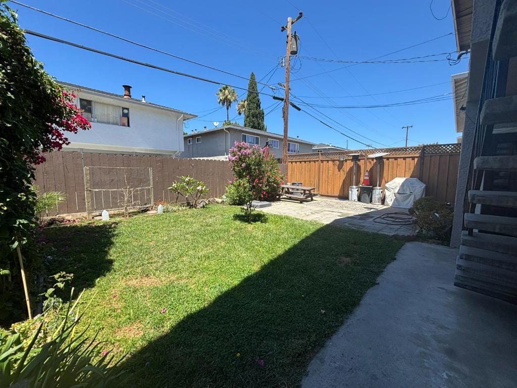 851 Leigh Avenue Property Photo 4
