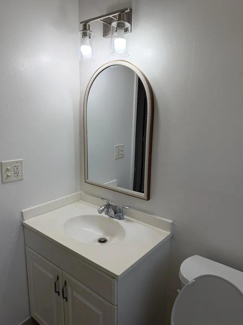 851 Leigh Avenue Property Photo 8