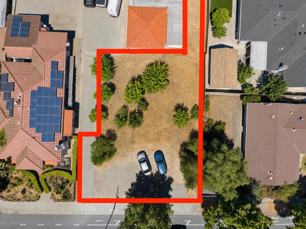 ML82055556 Property Photo 1