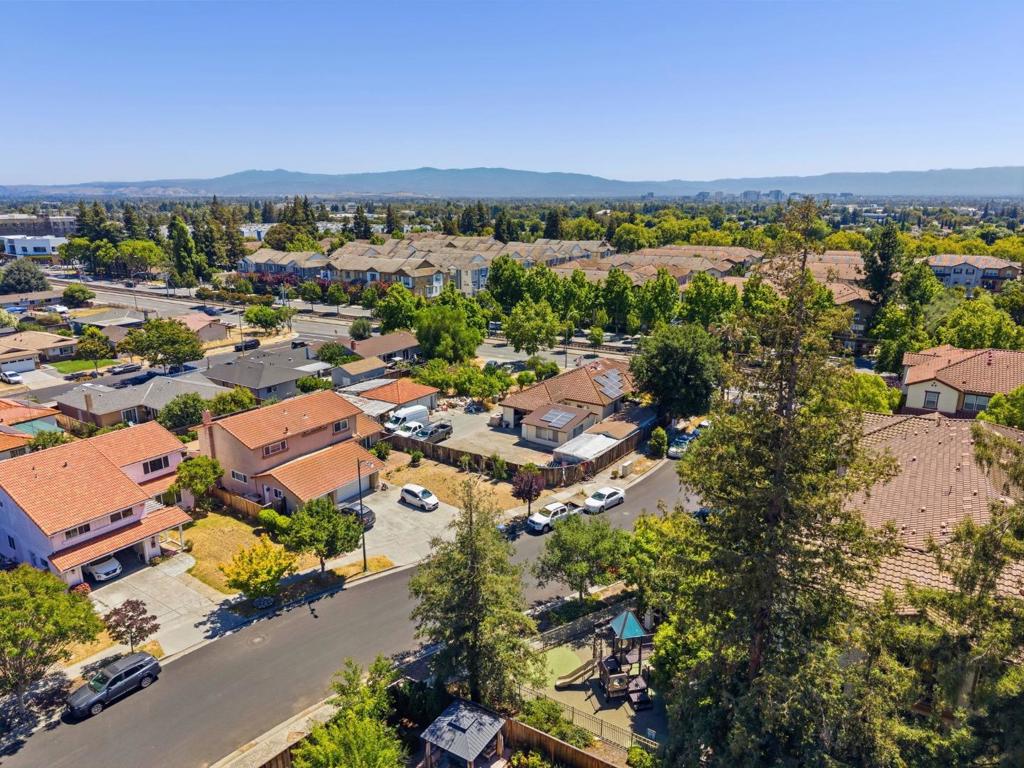 ML82055556 Property Photo 5