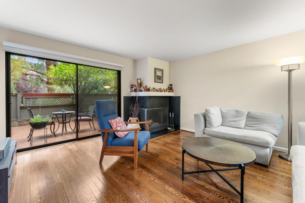 73 Peter Coutts Circle Property Photo 8