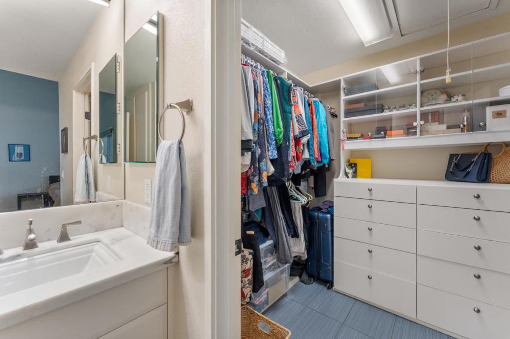 73 Peter Coutts Circle Property Photo 28