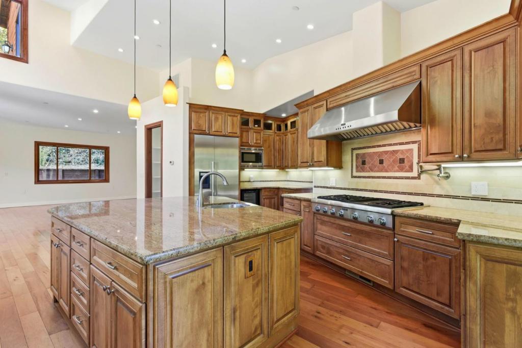 3911 Pepper Tree Court Property Photo 25