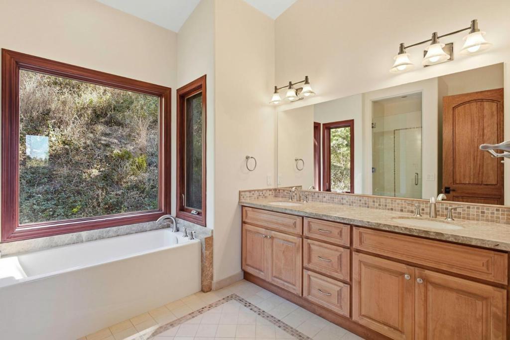 3911 Pepper Tree Court Property Photo 59