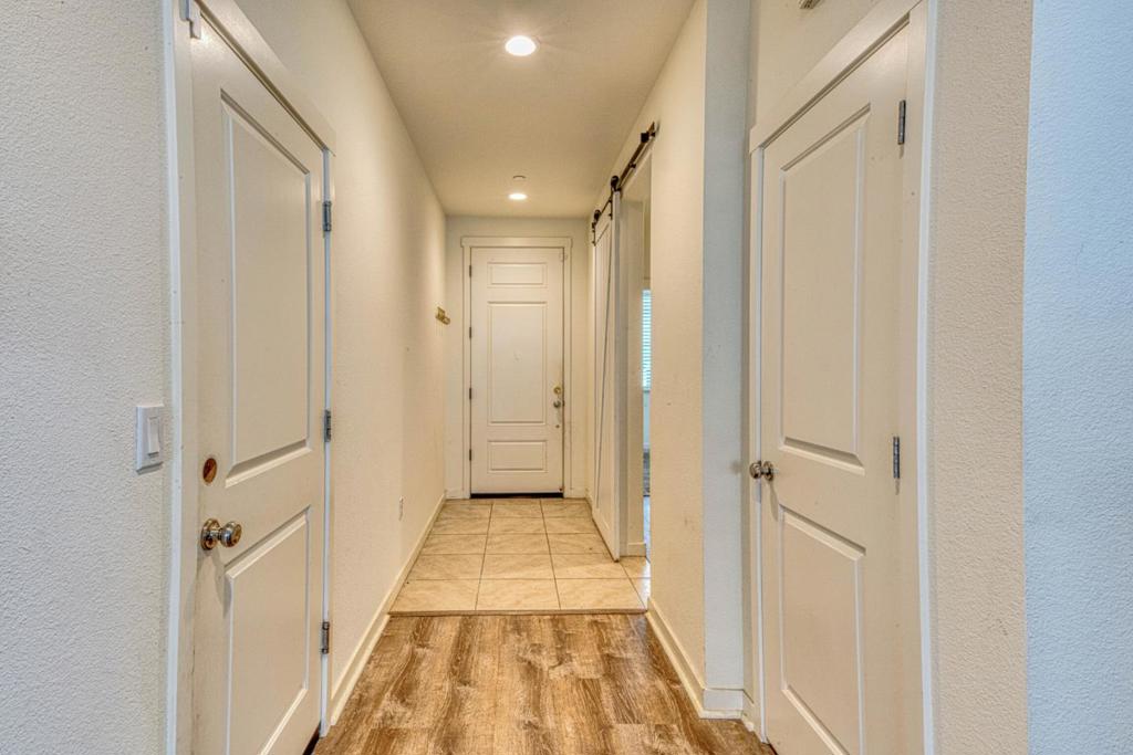 271 Lamplighter Lane Property Photo 3