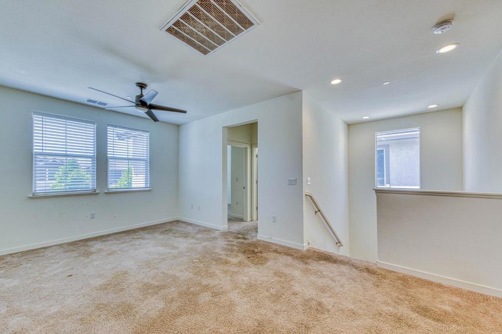 271 Lamplighter Lane Property Photo 15