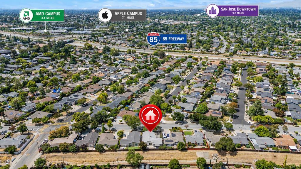 1924 Rosswood Drive Property Photo 5