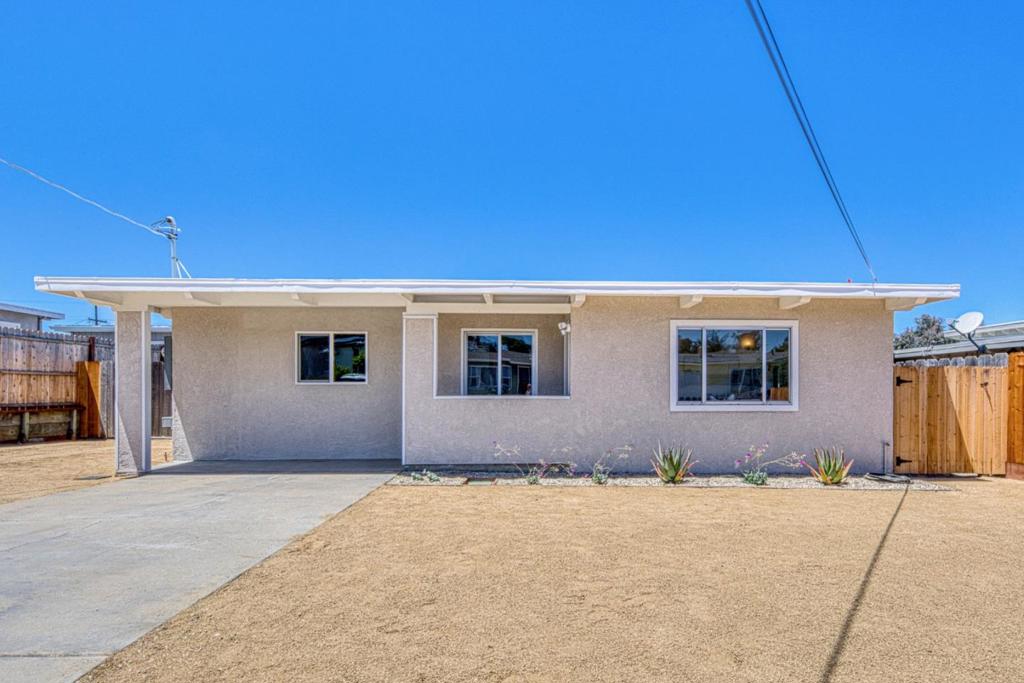 2085 Buchanan Street Property Photo 1