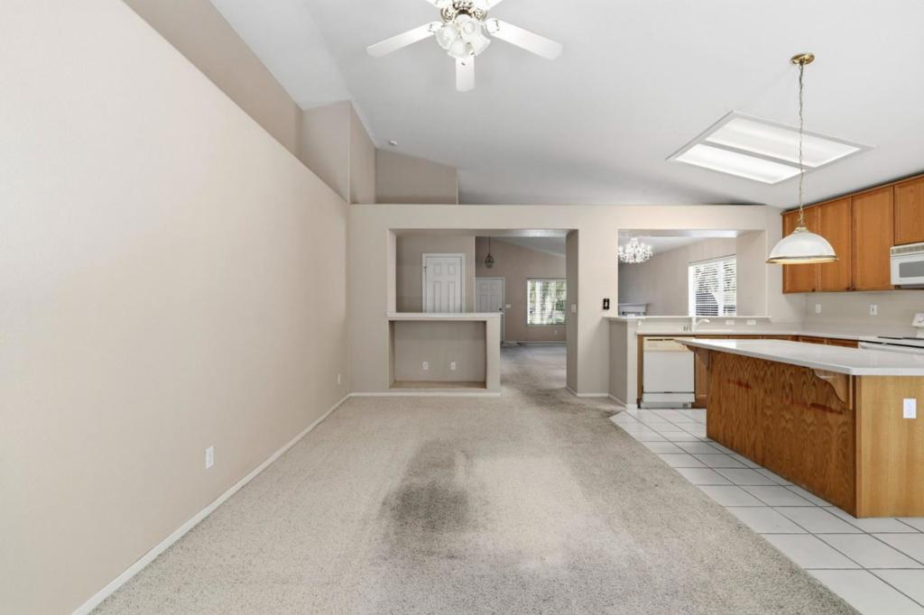 ML82055631 Property Photo 9