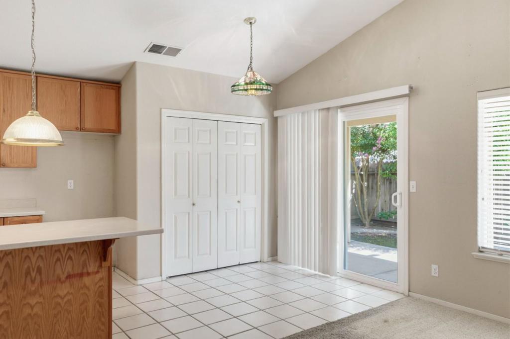 ML82055631 Property Photo 13