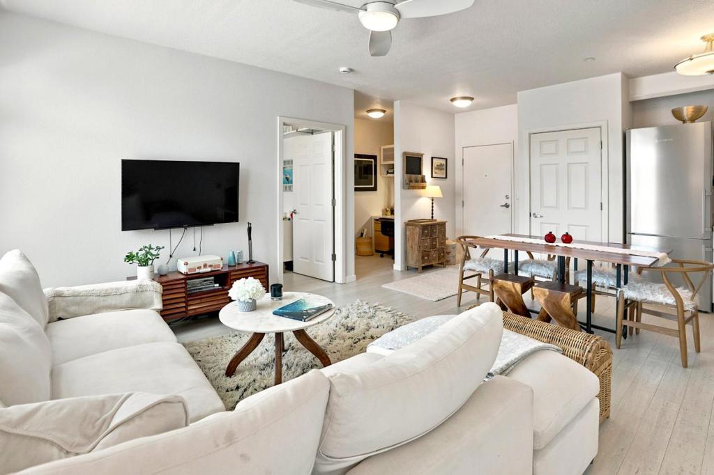 1111 Ocean Street 204 Property Photo 1
