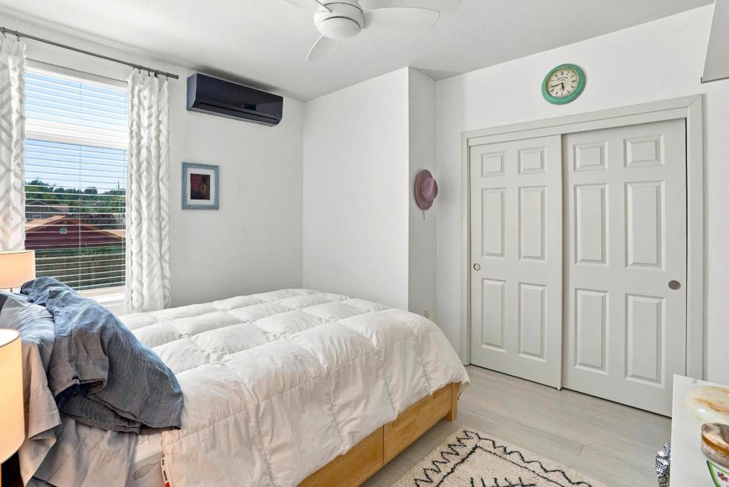 1111 Ocean Street 204 Property Photo 25