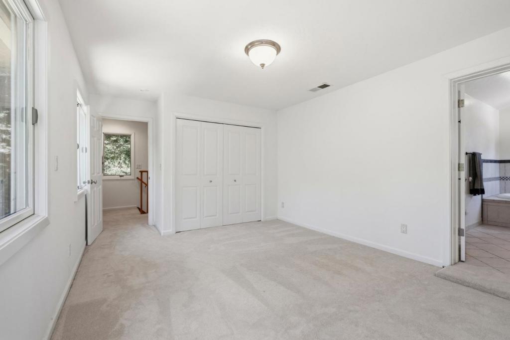 322 River Road Property Photo 23
