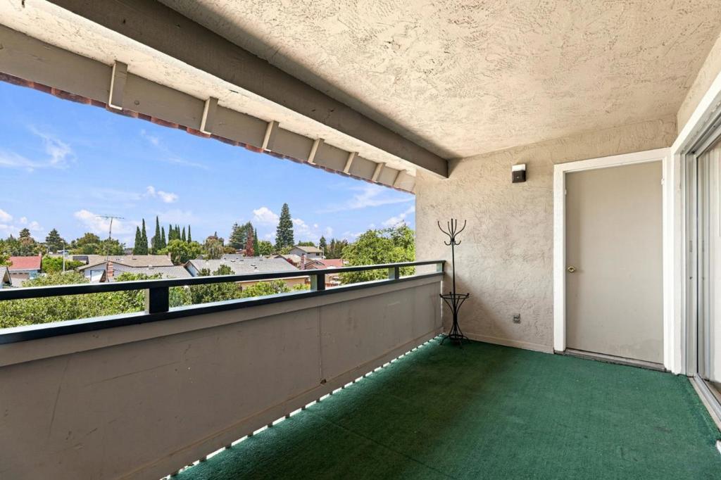 2745 Mauricia Avenue B Property Photo 25
