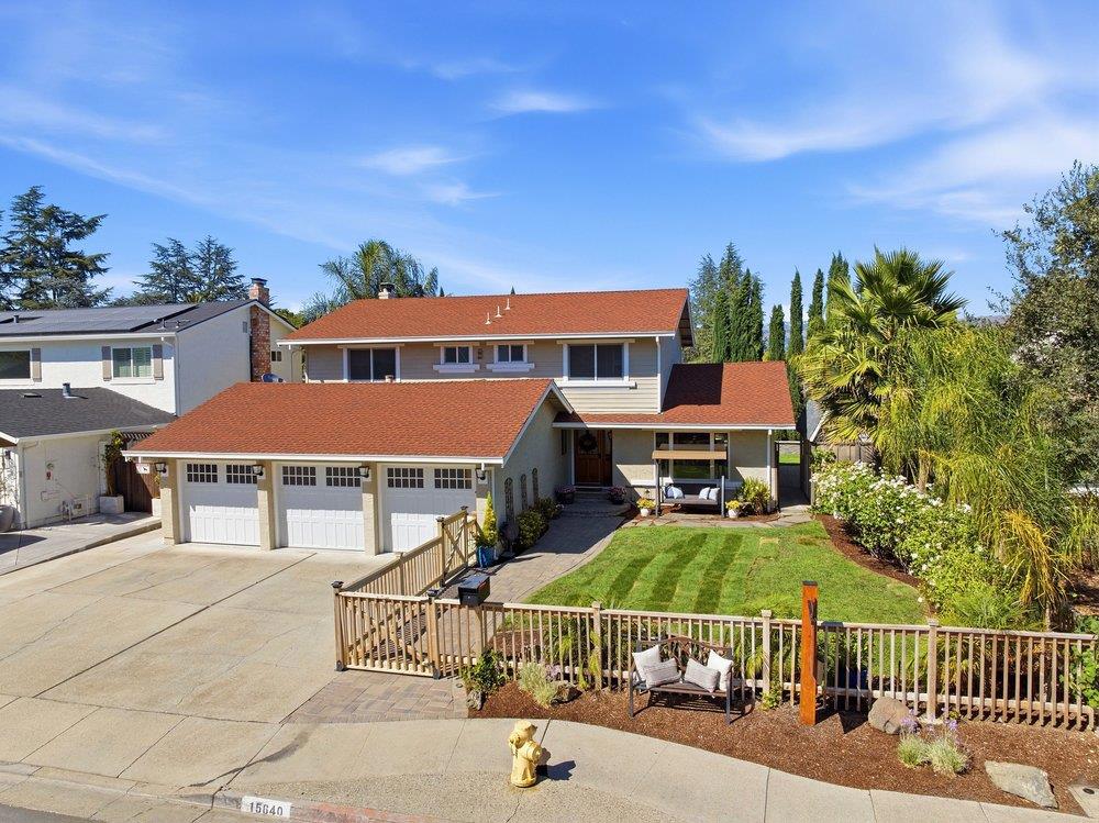 15640 La Sierra Court Property Photo 1