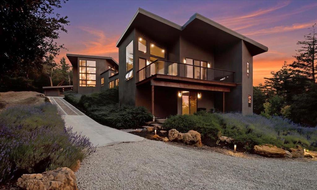 13755 Skyline Boulevard Property Photo 1