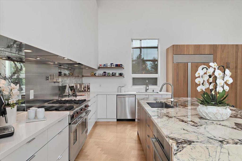 13755 Skyline Boulevard Property Photo 17
