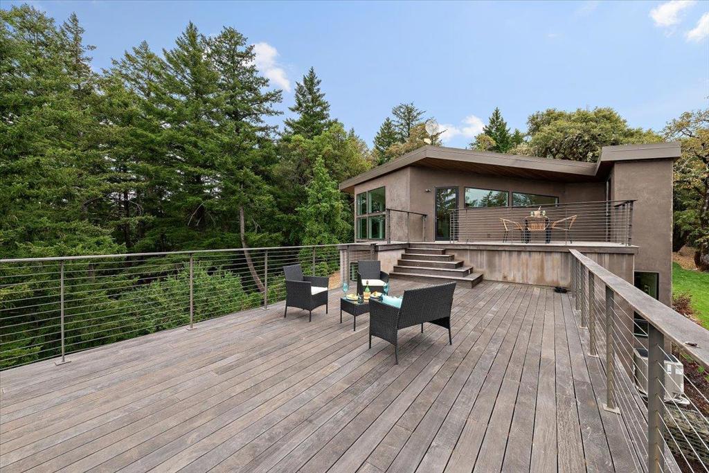 13755 Skyline Boulevard Property Photo 24