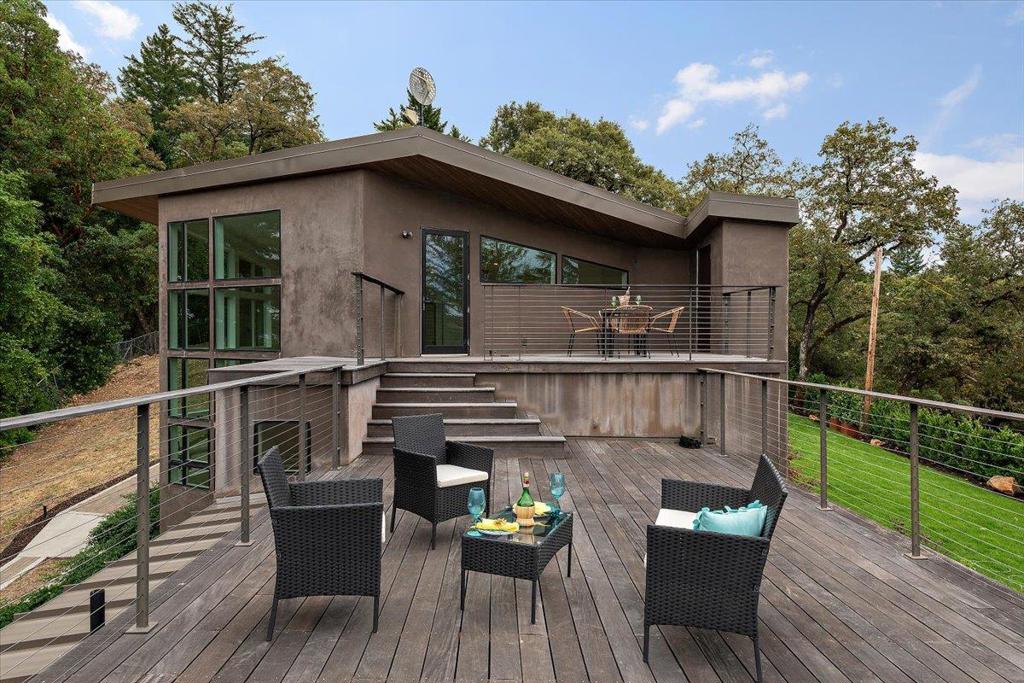 13755 Skyline Boulevard Property Photo 25