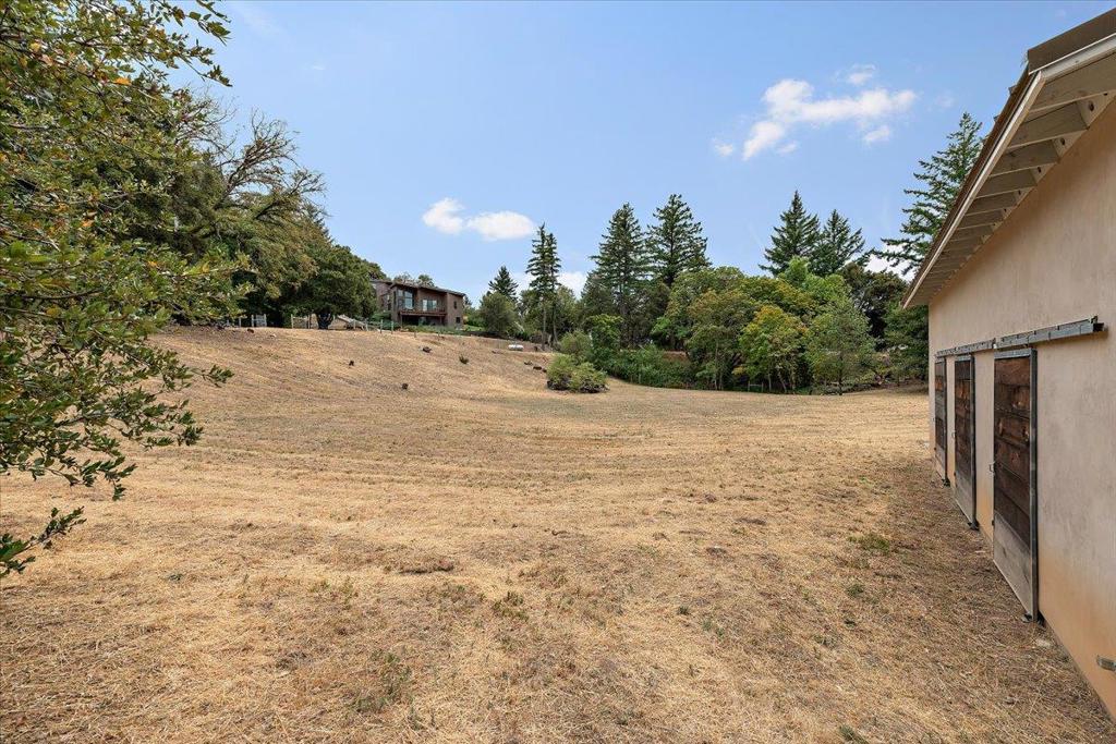 13755 Skyline Boulevard Property Photo 48