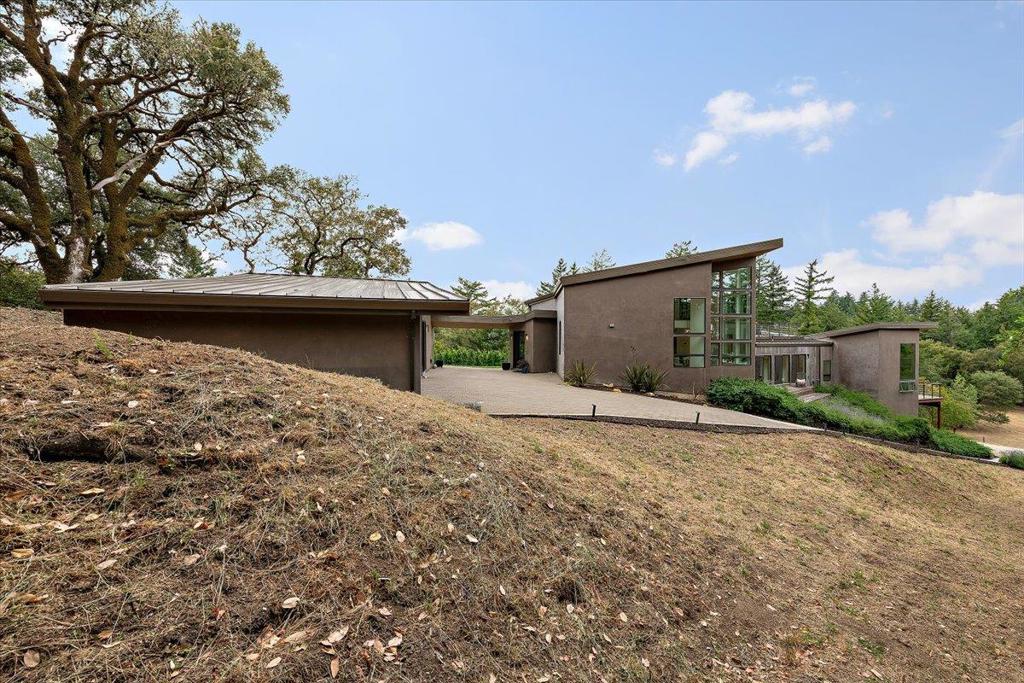 13755 Skyline Boulevard Property Photo 55