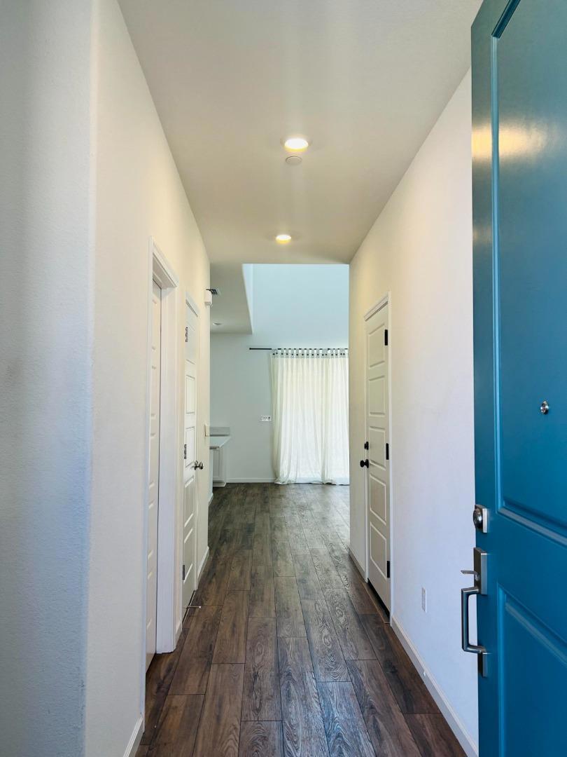 7352 Dorstone Way Property Photo 3