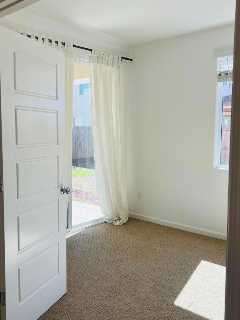 7352 Dorstone Way Property Photo 9