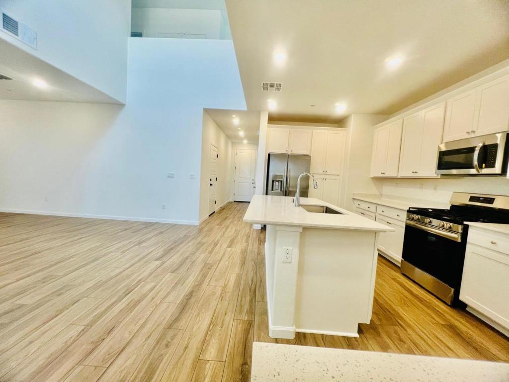 7352 Dorstone Way Property Photo 15