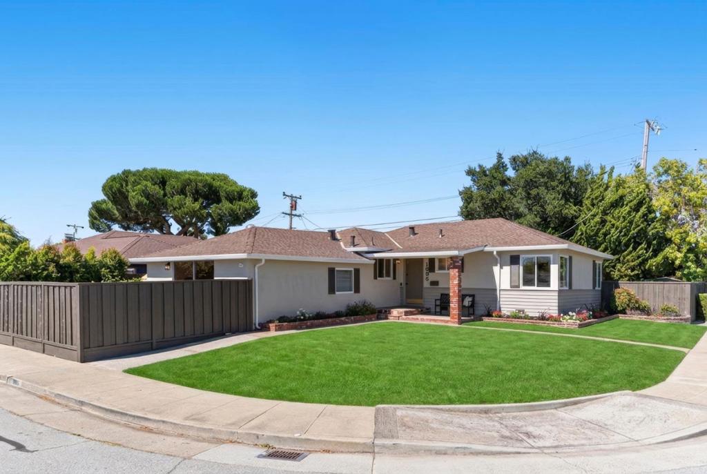 1695 Mckinley Street Property Photo 1