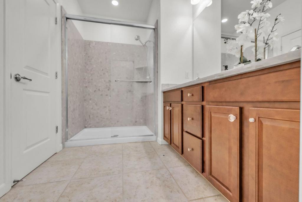 2757 Ferrara Circle Property Photo 27