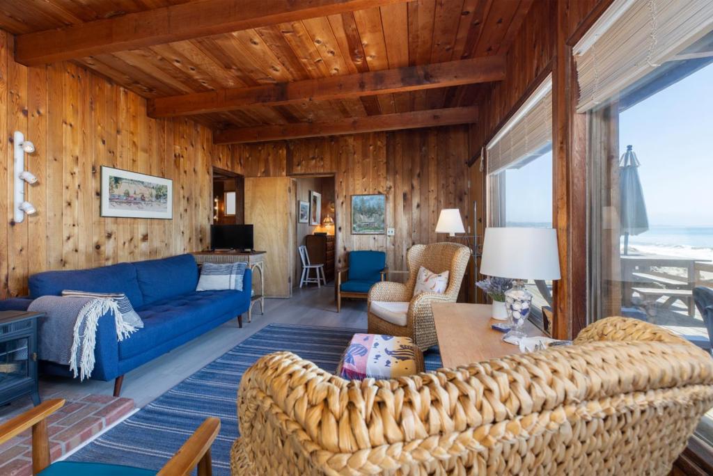 16 Potbelly Beach Road Property Photo 13