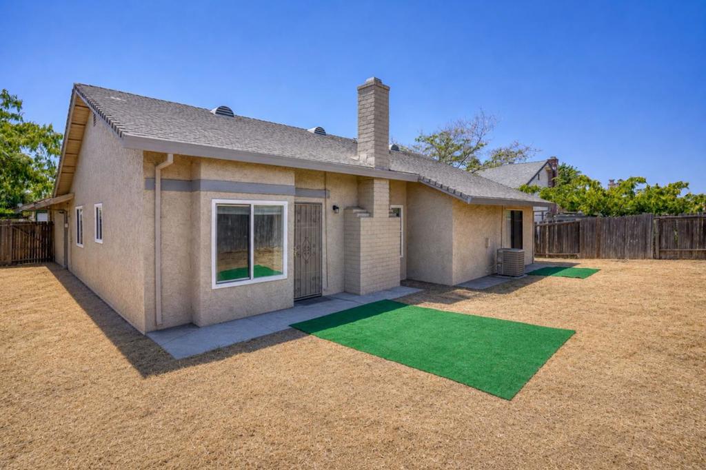 7913 Cottonleaf Way Property Photo 19