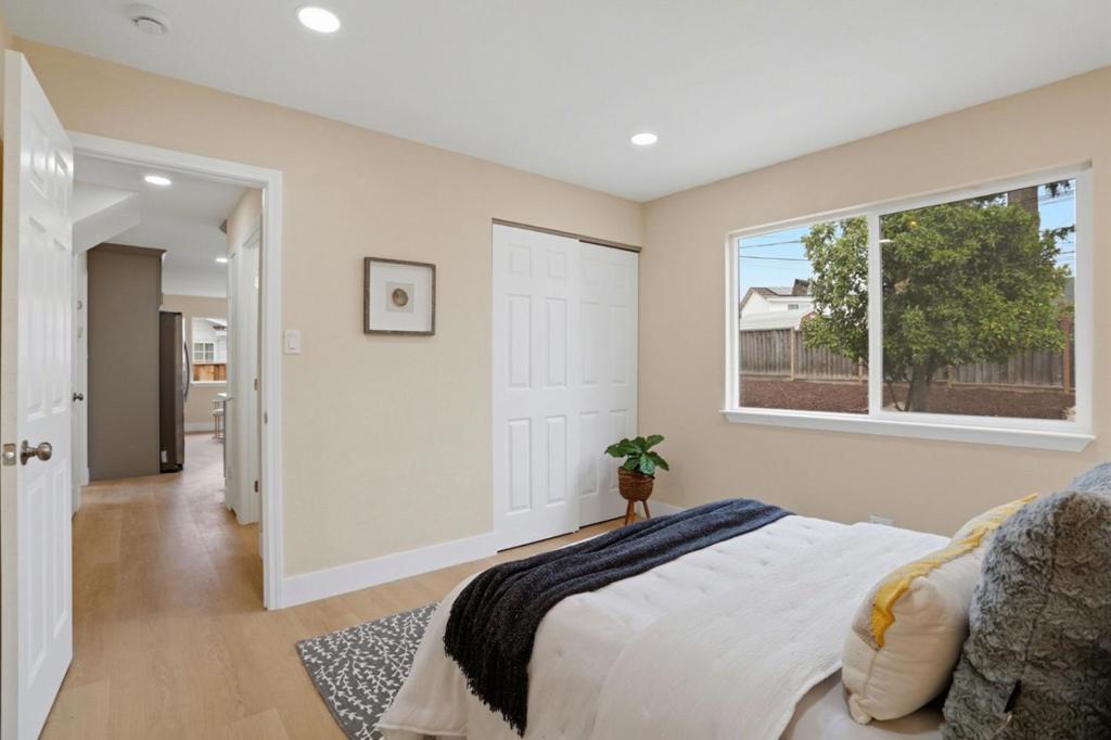 2074 Ashwood Lane Property Photo 23