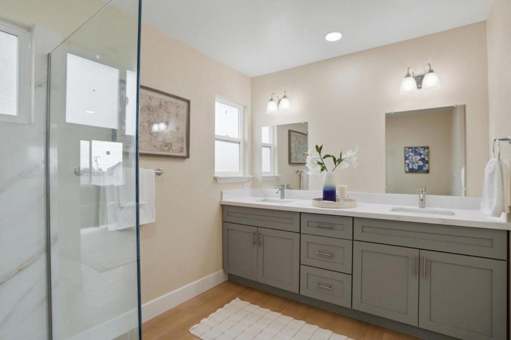 2074 Ashwood Lane Property Photo 34