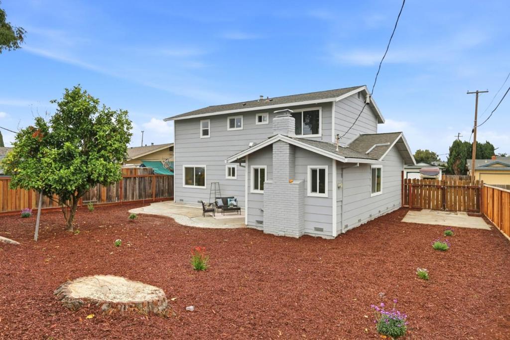 2074 Ashwood Lane Property Photo 40