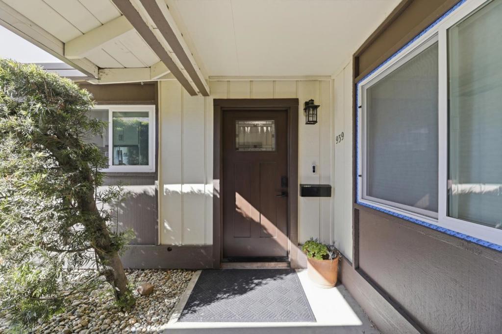 937939 Miramonte Avenue Property Photo 4