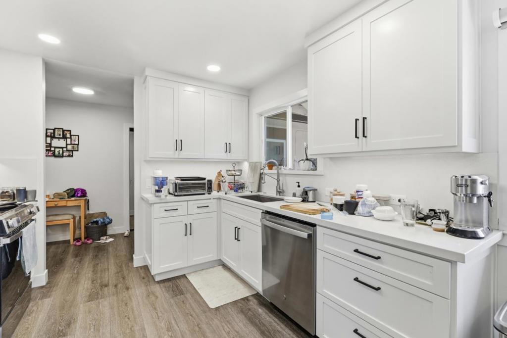937939 Miramonte Avenue Property Photo 8