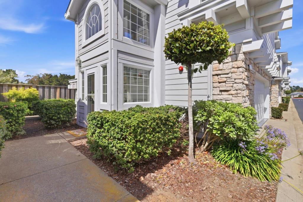 15 Outlook Circle Property Photo 5