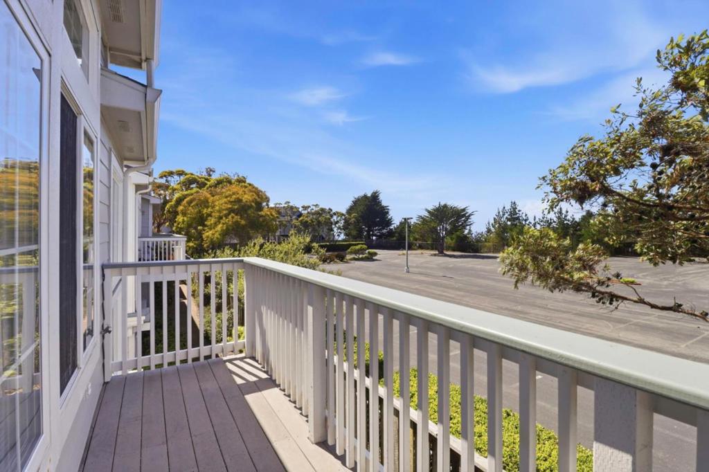 15 Outlook Circle Property Photo 30