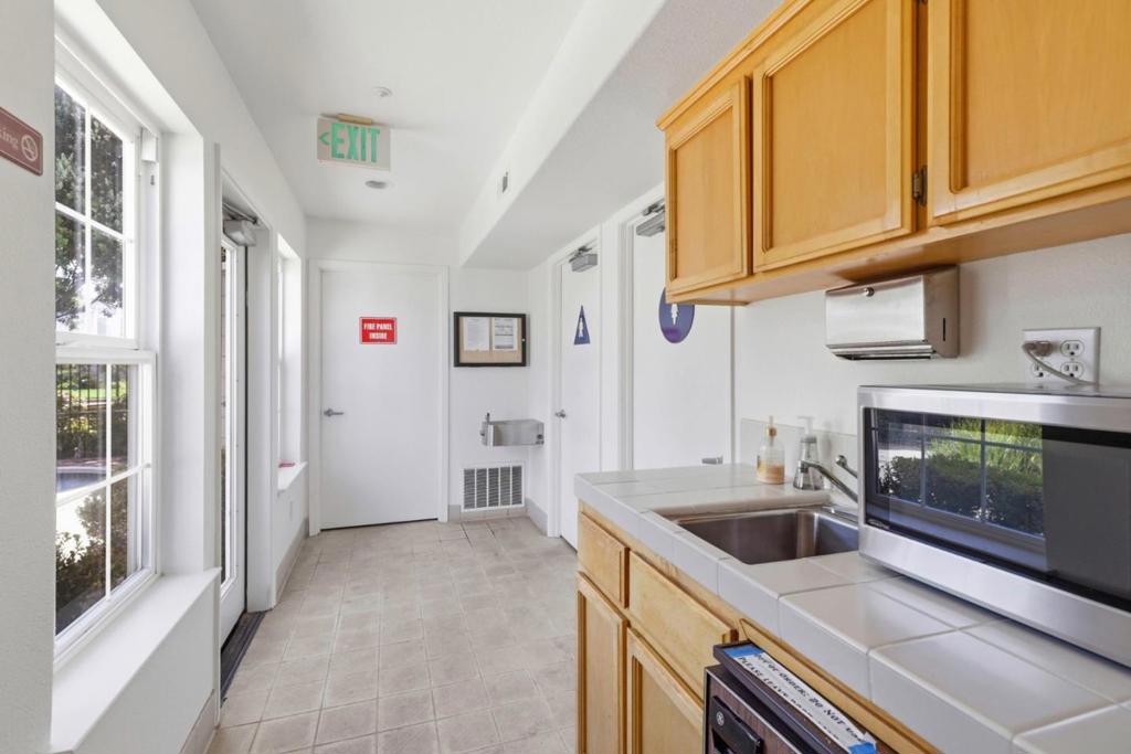 15 Outlook Circle Property Photo 37