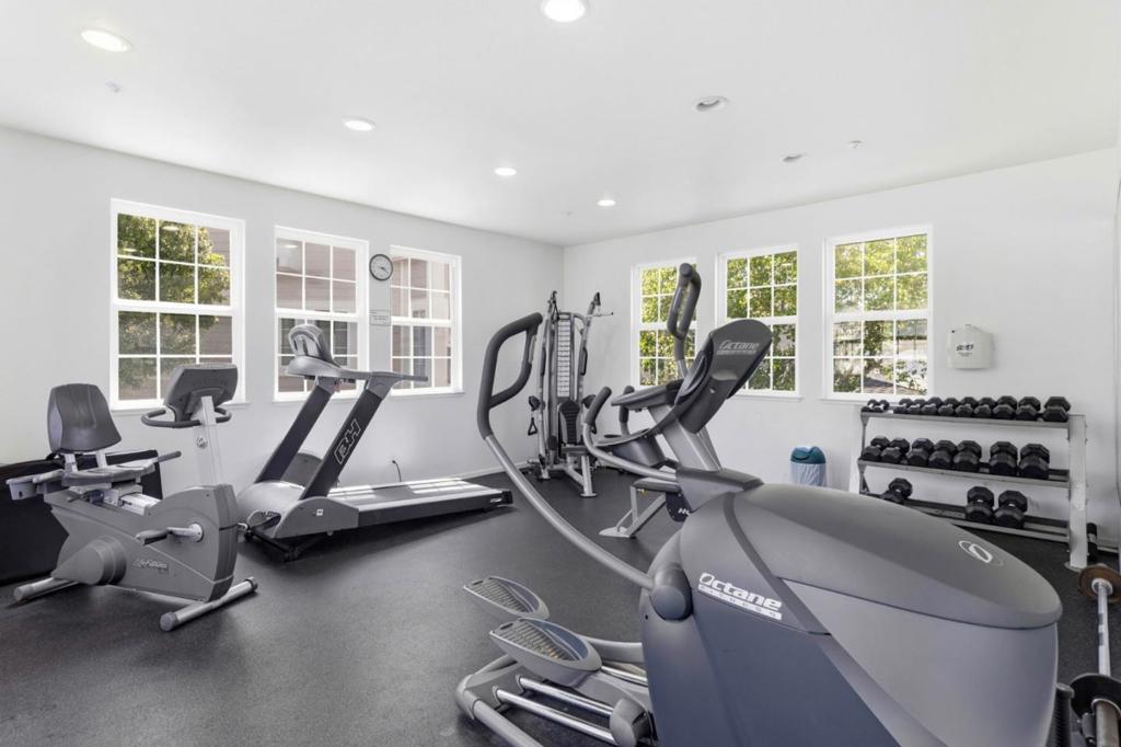 15 Outlook Circle Property Photo 38